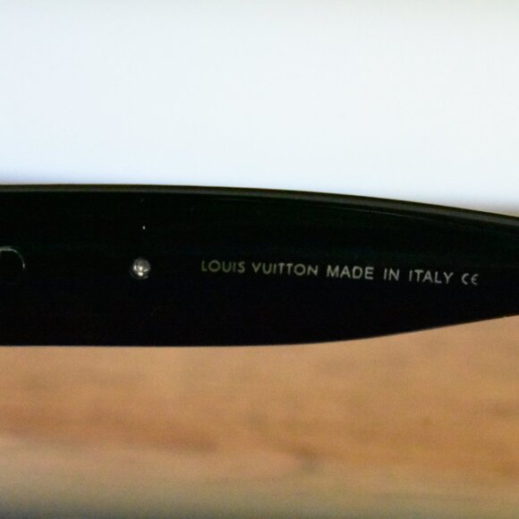 LV Sunglasses - Picture 5 of 8